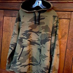 Hollister size L men’s hoodie camouflage EUC